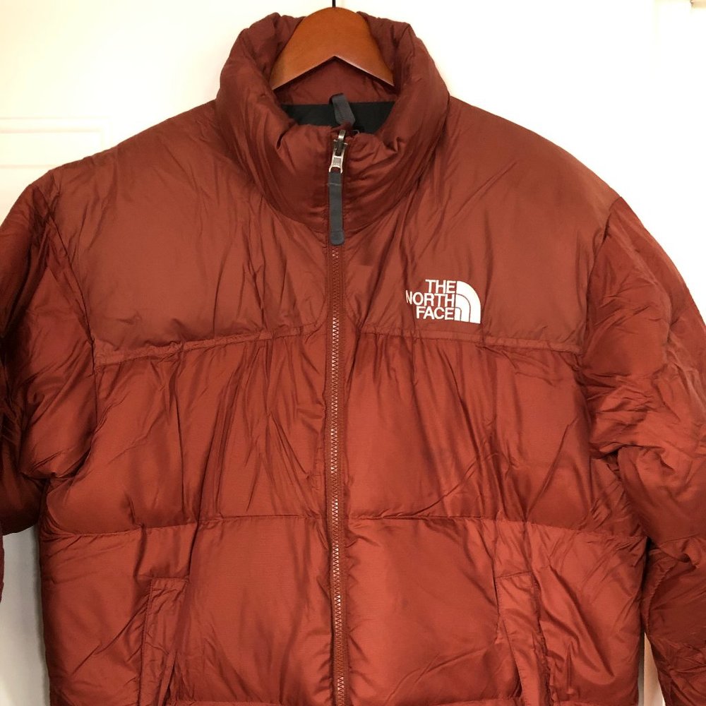 Northface Puffy Down Coat, Mens Size L.  700 fill